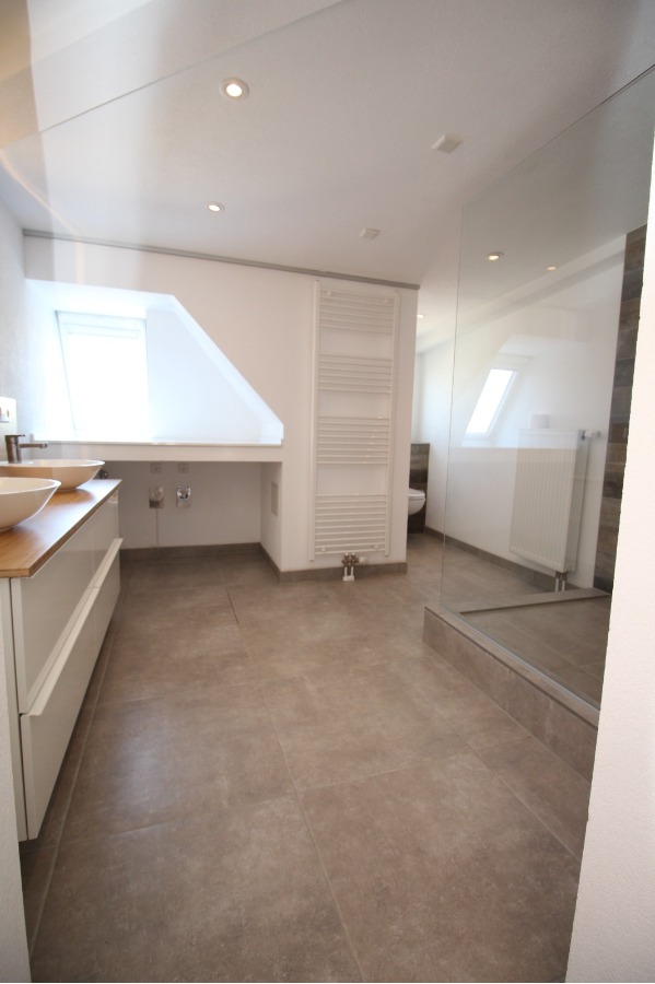 Bad Dachgeschosswohnung Stuttgart