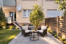 Terrasse virtuell 3 Zimmer-Wohnung mit Gartenzugang und Stellplatz in familienfreundlicher Lage