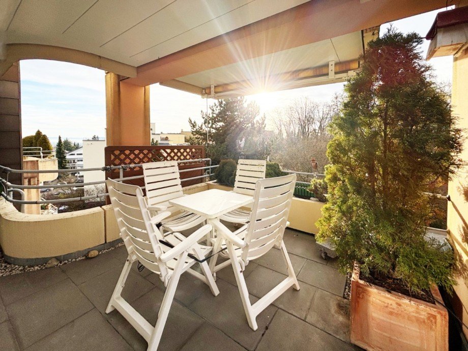 Terrasse mit Essplatz Penthousewohnung Filderstadt