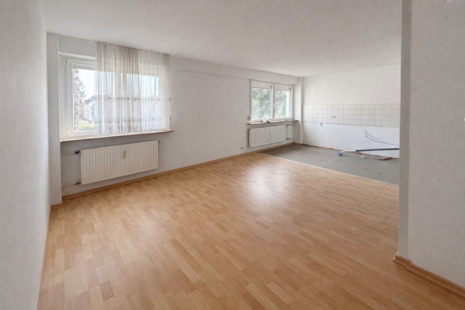 Wohnen Blick Richtung K�che Etagenwohnung Filderstadt