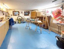 ca. 35 qm Hobbyraum Sonnige 4-ZW, gro�er Hobbyraum, Terrasse mit Gartenzugang, Garage am Waldrand