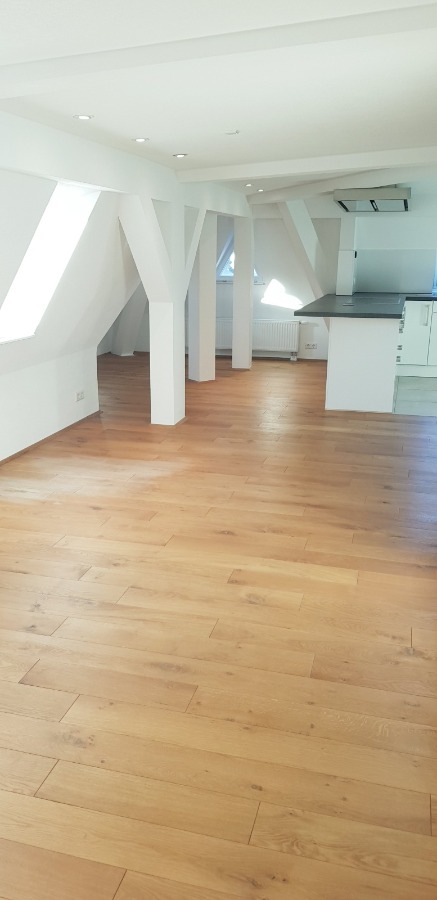 Wohnen Dachgeschosswohnung Stuttgart