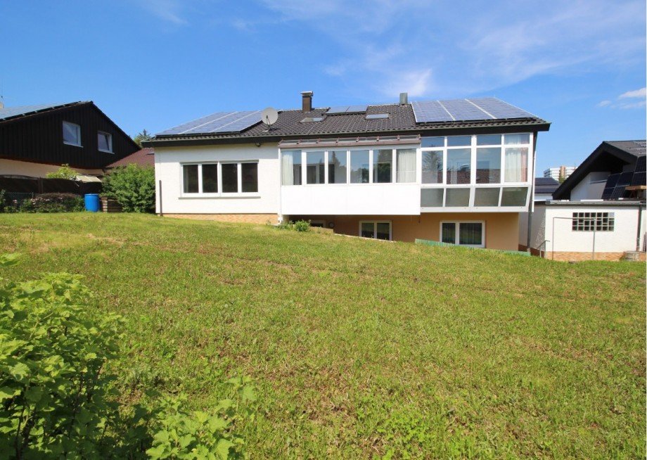 Bild... Zweifamilienhaus Sindelfingen