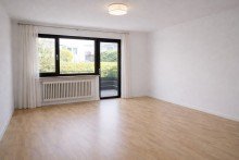 Wohnen leer Sonnige 2 Zimmer-Wohnung mit Balkon und Au�enstellplatz in L.-E.