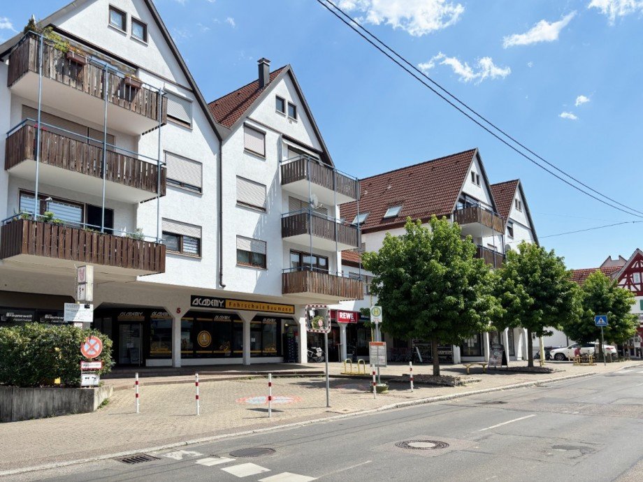 Einkaufsm�glichkeiten vor der Haust�re Erdgeschosswohnung Filderstadt